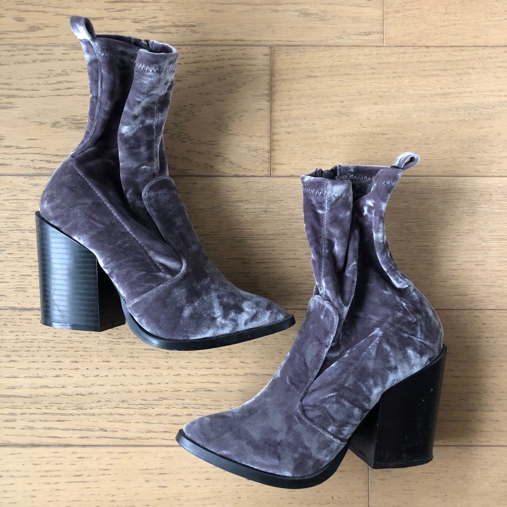 Taupe/Lilac Grey Velvet Heel Boots